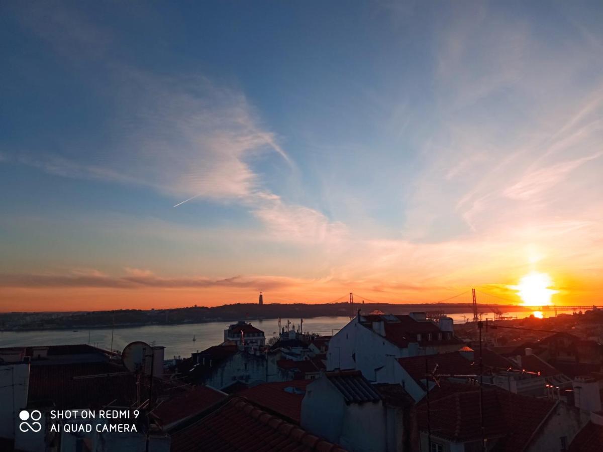 My View Over Lisbon Luaran gambar
